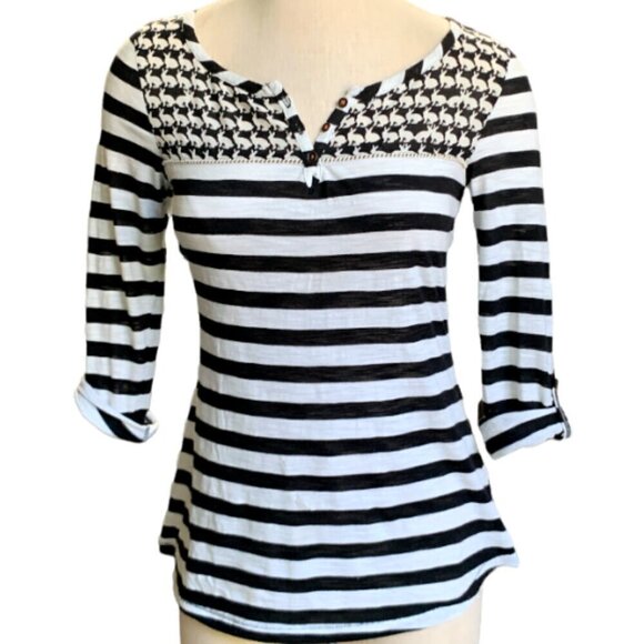 Anthropologie Postage Stamp S Henley Top Black White Stripe Roll Tab Sleeve 52K - Picture 2 of 11